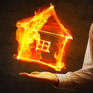 Πυρκαγιά στο σπίτι: συμβουλές αντιμετώπισης